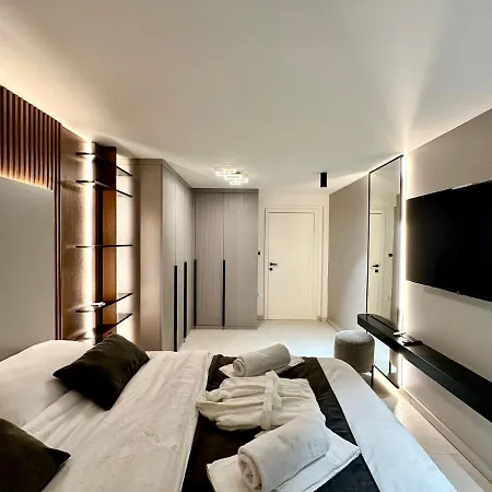 Apartment Luxury Blue Sapphire With Outdoor Pool