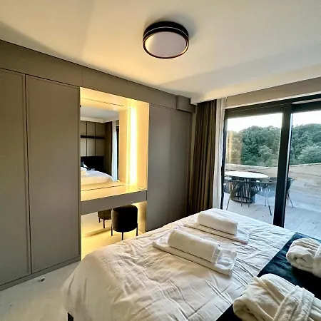 Apartment Luxury Blue Sapphire With Outdoor Pool *